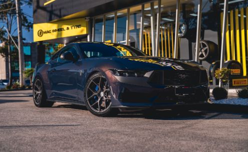  Ford Mustang Dark Horse fitted 20” Vossen HF5 Anthracite and Michelin Pilot Sport 4S tyres