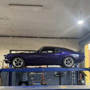 Ford Mustang wheel alignment service 